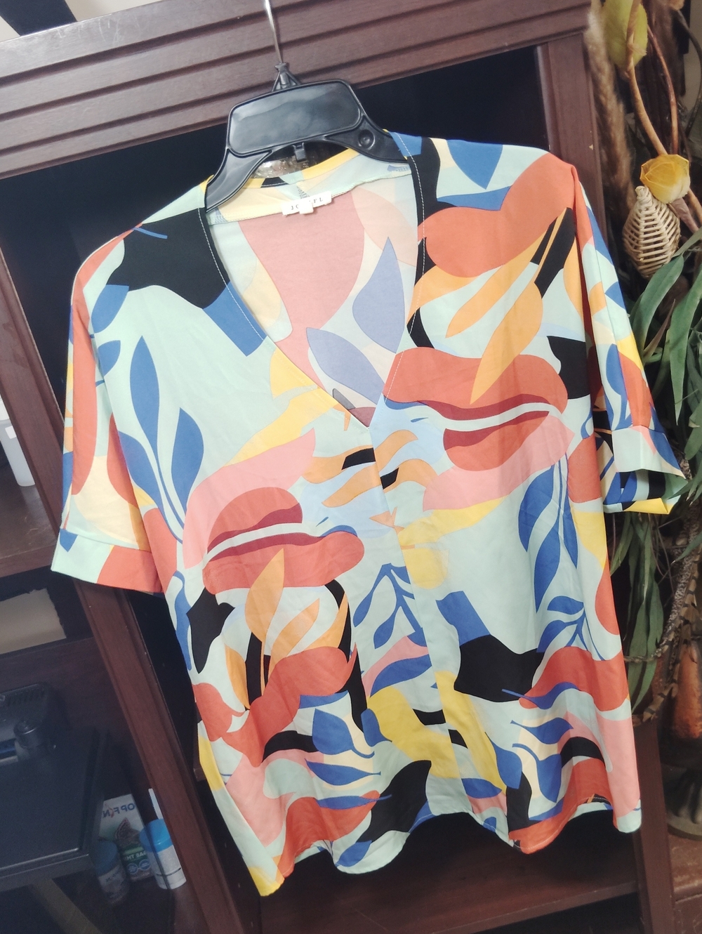 Abstract Multi-Color V-Neck Short Sleeve Women’s Top